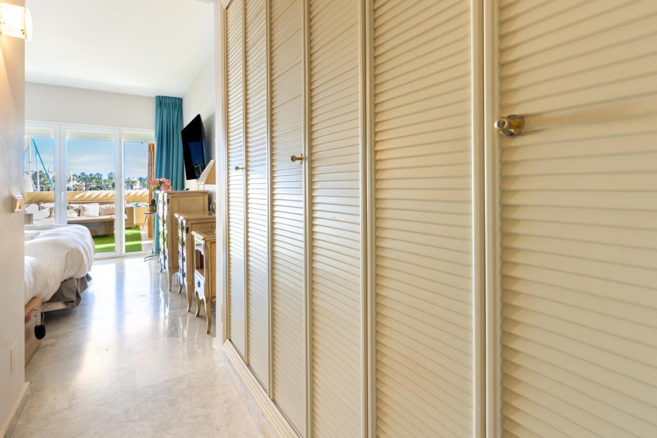 Wintowinrentals Luxury And Sea View Inside Puerto Marina Benalmádena Zewnętrze zdjęcie